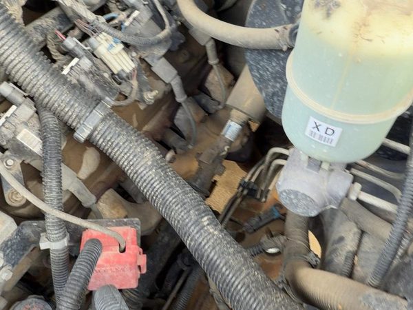 2000-2014 Chevy Suburban Driver Left Exhaust Manifold Assembly Oem 5.3L 12616285 — photo 1