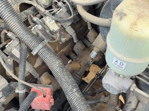 2000-2014 Chevy Suburban Driver Left Exhaust Manifold Assembly Oem 5.3L 12616285 — photo 4