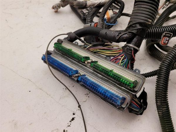 2003 Yukon Wire Harness (engine) 6.0L Ls Engine Wiring Unit OEM Trans Cut — photo 3
