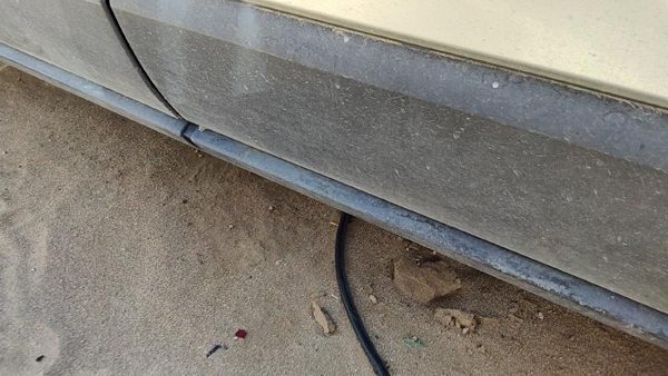 2004-2008 Chrysler Pacifica Driver Left Rear Lower Rocker Panel Moulding — photo 5