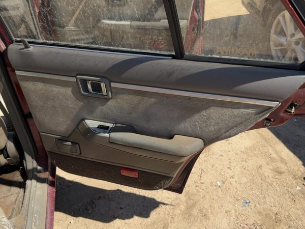 85-88 Nissan Maxima Passenger Right Rear Door Trim Panel With Switches Back Gray — photo 1