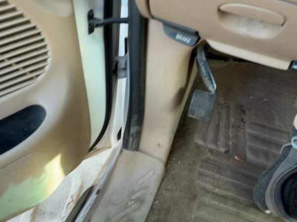 1997-2003 Ford F150 Driver Left Lower Kick Trim Panel Oem Tan Ex — photo 2