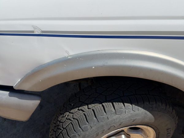 1993-1997 Ford Ranger Driver Left Front Wheel Flare Moulding Oem Fender — photo 5