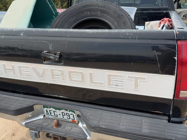 1997 Chevy Pickup 1500 Trunk/decklid/hatch/tailgate Black — photo 2