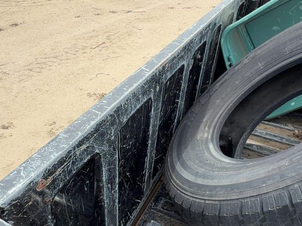 1997 Chevy Pickup 1500 Trunk/decklid/hatch/tailgate Black — photo 6