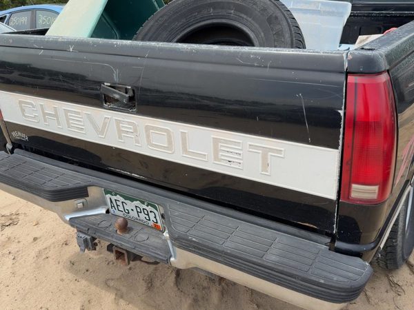 1997 Chevy Pickup 1500 Trunk/decklid/hatch/tailgate Black — photo 5