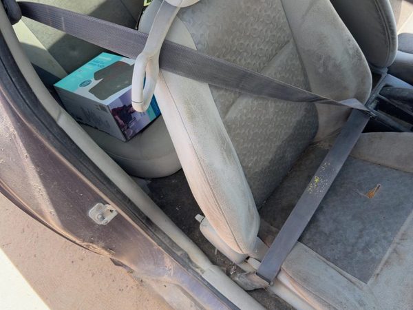 05-07 Cobalt Passenger Right Front Seat Belt Retractor Oem Shoulder Gray 14B — photo 2