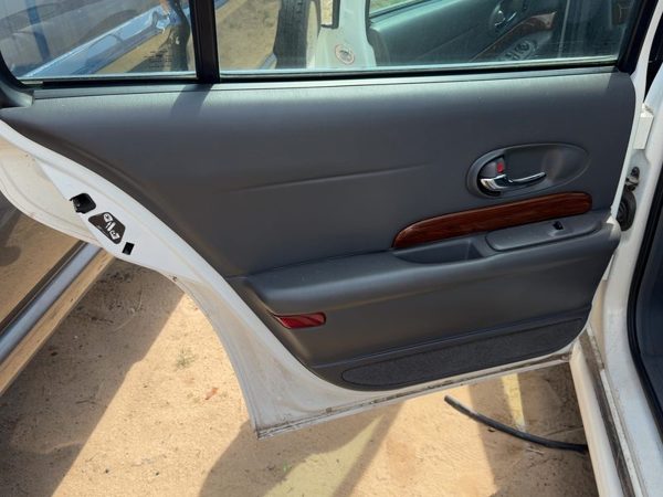 04-05 Buick Lesabre Driver Left Rear Door Trim Panel With Switches Back Gray 93C — photo 1