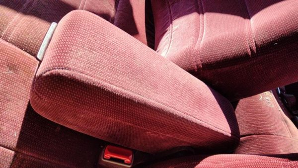 1995-1999 Chevy Lumina Center Console Arm Rest Assembly Oem Fold Down Red — photo 2