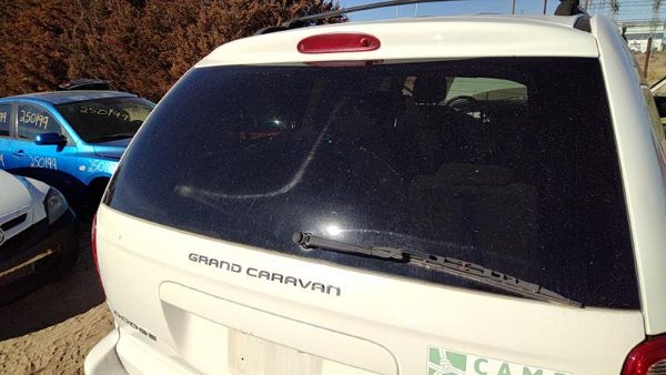 2004-2007 Dodge Caravan Back Glass Rear Window Oem 05134576Aa — photo 1