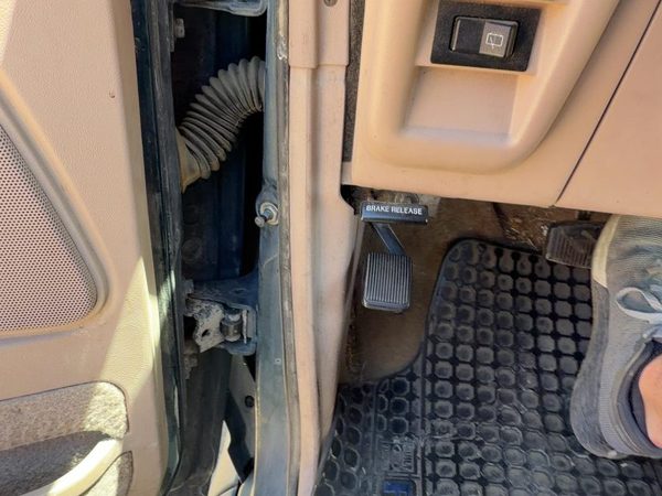 91-94 Ford Explorer 2 Dr Driver Left Lower Kick Trim Panel OEM Tan — photo 3
