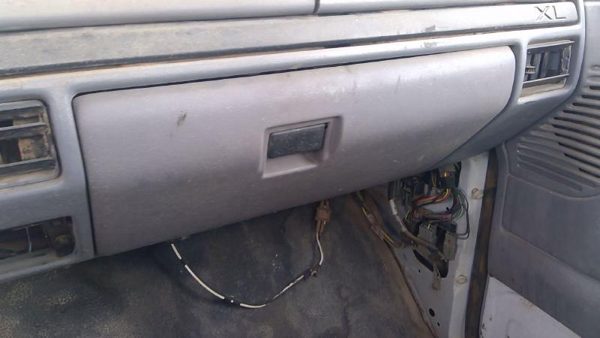 95-97 Ford F450 Glove Box Assembly Complete Door With Latch Oem Gray — photo 4