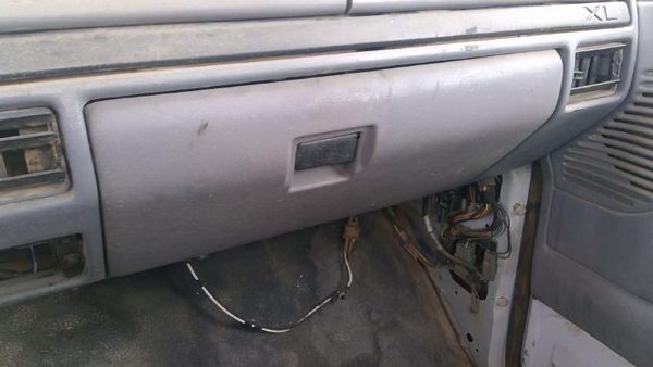 95-97 Ford F450 Glove Box Assembly Complete Door With Latch Oem Gray — photo 3