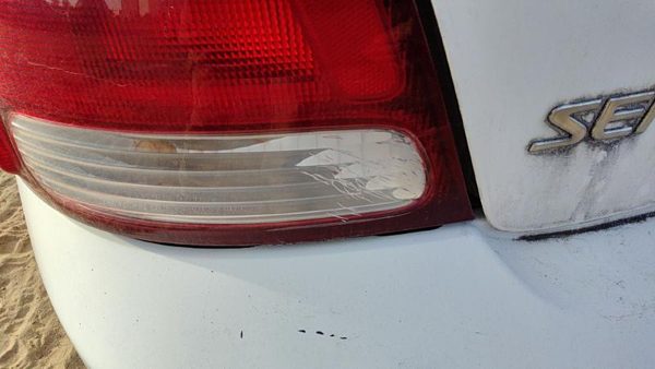 2000-2003 Nissan Sentra Driver Left Tail Light Brake Lamp Oem Rear 265554Z325 — photo 4