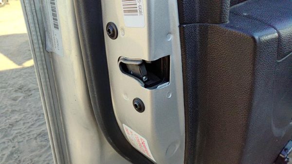 2011-2015 Chevy Cruze Driver Left Front Door Latch With Rods/Cables Oem 13503801 — photo 3