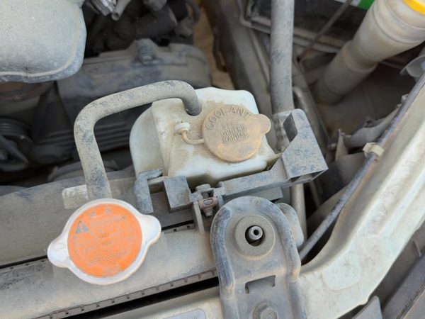 05-19 Legacy Outback Coolant Reservoir Radiator Overflow Tank Bottle Oem 2.5L — photo 2