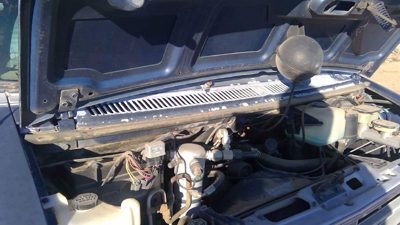 1985-1996 Chevy G20 Van Windshield Wiper Cowl Vent Trim Panel Oem Grille