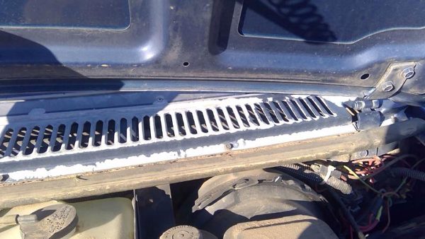 1985-1996 Chevy G20 Van Windshield Wiper Cowl Vent Trim Panel Oem Grille — photo 9