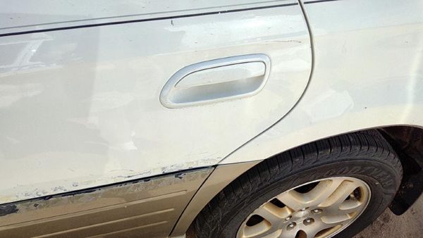 2000-2004 Legacy Outback Driver Left Rear Outside Door Handle Oem Back White 8Y3 — photo 1