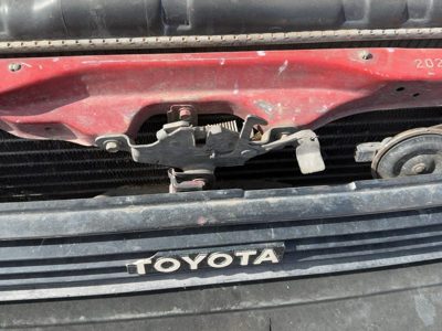 1987-1988 Toyota Fx Hood Latch Assembly With Bracket Oem 5321612926