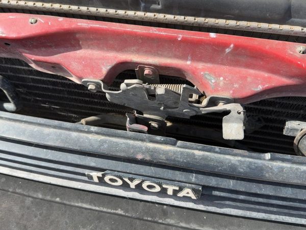 1987-1988 Toyota Fx Hood Latch Assembly With Bracket Oem 5321612926 — photo 4