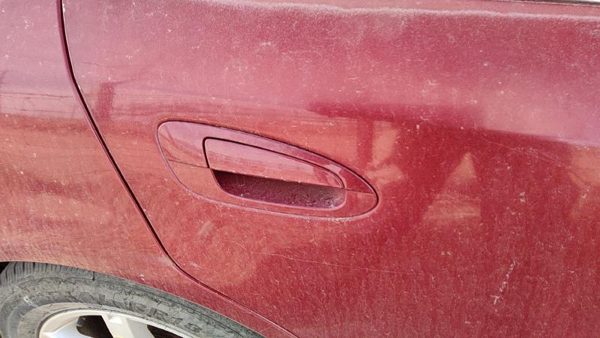 2002-2006 Nissan Altima Passenger Right Rear Outside Door Handle Back Red A15 — photo 1