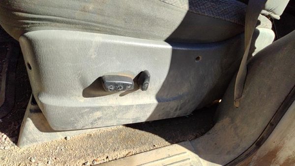 04-07 Caravan Driver Left Side Power Seat Switch With Trim Panel D5 Slate Gray — photo 1