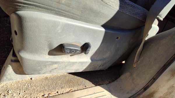 04-07 Caravan Driver Left Side Power Seat Switch With Trim Panel D5 Slate Gray — photo 2