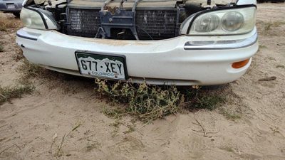 1997-05 Buick Park Ave Front Bumper Cover Assembly Oem White 78u Crack 25651624