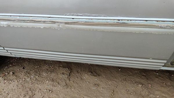 00 Town & Country Passenger Right Rear Moulding From Door Back Trim Strip Silver — photo 4