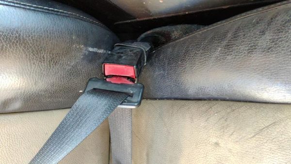 07-08 Expedition Passenger Right Front Seat Belt Buckle Receiver 1W Black/Camel — photo 4