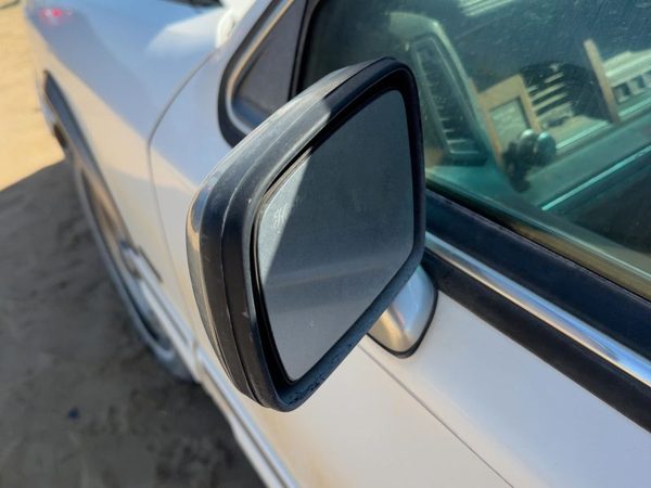 1990-1994 Lincoln Town Car Driver Left Power Side Mirror Door Mounted Oem — photo 4