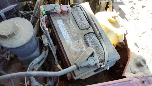95-97 Nissan Hardbody Complete Battery Box Mount Tray With Hold Down Oem 2.4L — photo 1