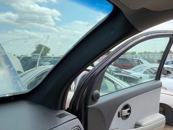 2006 Chevy Equinox Passenger Right A Pillar Trim Windshield Post Panel Oem — photo 1
