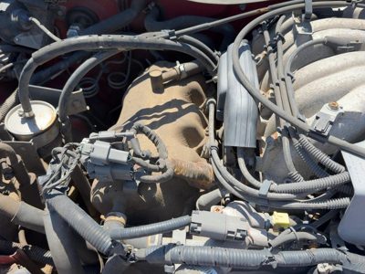 1994 Nissan Pathfinder Passenger Right Valve Cover OEM 3.0L VG30E