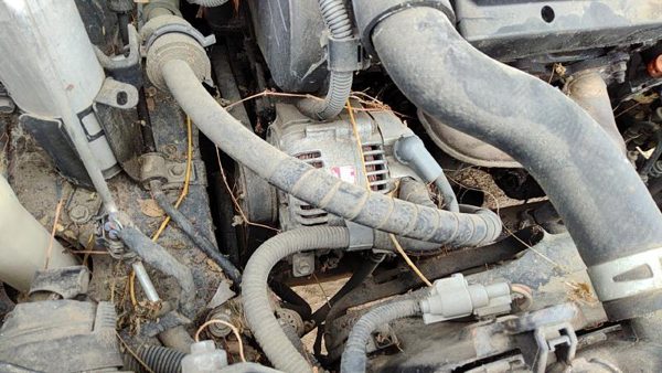 1998-2003 Toyota Sienna Alternator 3.0L 2706020090 — photo 3