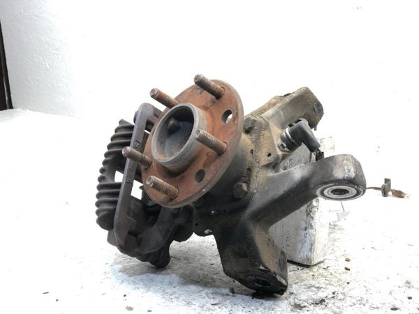 86-87 Corvette C4 Passenger Right Front Spindle Steering Knuckle W Hub & Caliper — photo 2