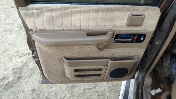 1992-1994 Chevy Suburban Driver Left Rear Door Trim Panel With Switches Back Tan — photo 2