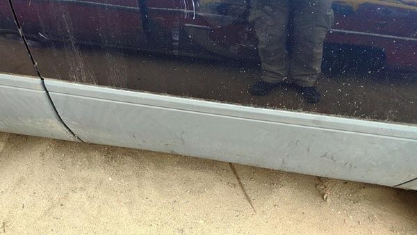 1998-2003 Toyota Sienna Passenger Right Front Moulding From Door Oem Trim Strip — photo 4