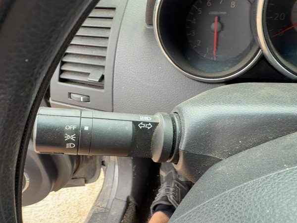05-06 Altima Turn Signal Switch Column Control Lever Headlight Oem Charcoal G — photo 1