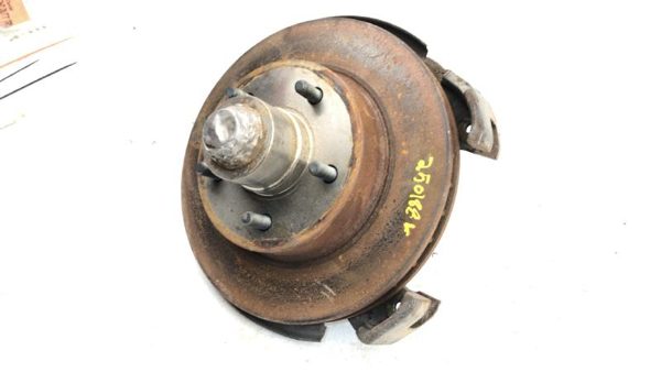 73-87 C10 Driver Left Front Spindle Steering Knuckle With 4X2 Wheel Hub — photo 2