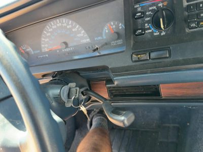 92-93 Olds Eighty Eight Steering Column Assembly Oem Without Radio Control Blue