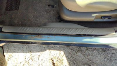 2007 Ford Escape Driver Left Lower Kick Trim Panel Oem Nh Dark Pebble Tan