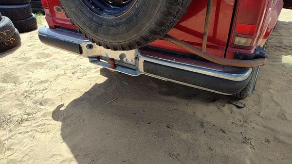 1984-1990 Ford Bronco 2 Chrome Rear Bumper With Brackets Oem Back E9Tz17906F — photo 2