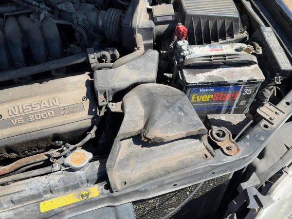 95-96 Maxima Complete Air Intake Cleaner Filter Box Housing With Tube Oem 3.0L — photo 3