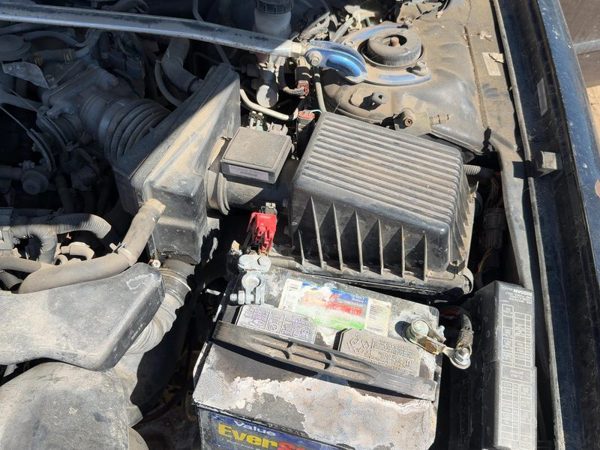 95-96 Maxima Complete Air Intake Cleaner Filter Box Housing With Tube Oem 3.0L — photo 4
