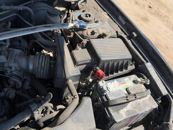 95-96 Maxima Complete Air Intake Cleaner Filter Box Housing With Tube Oem 3.0L — photo 6