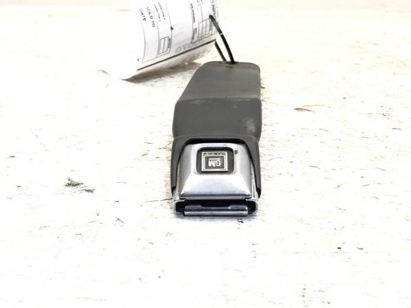 1986 Chevy Corvette C4 Passenger Right Front Seat Belt Buckle Receiver Black — photo 6