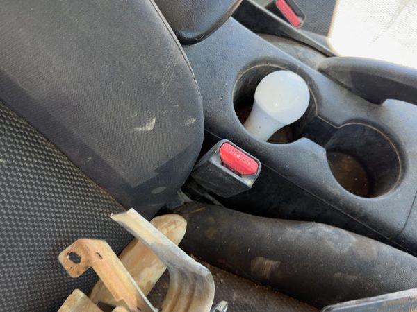 2014 Nissan Sentra Front Seat Belt RH Charcoal G — photo 3