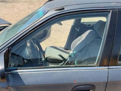 1996-2000 Honda Civic Driver Left Front Side Window Door Glass Oem 4797429